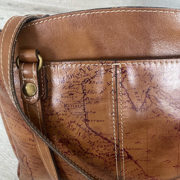 Patricia Nash Poppy Top Zip Map Tote - Picture 7 of 16